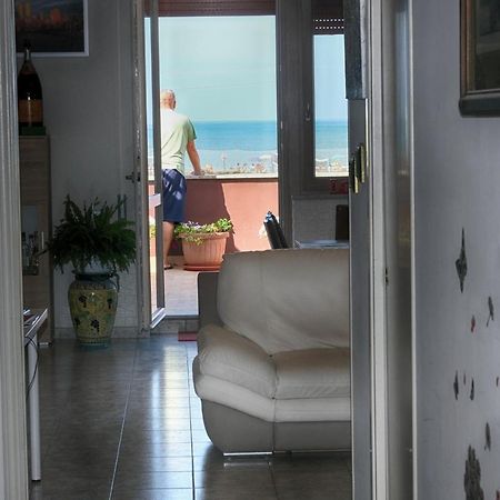 Bb Fly And Beach Fiumicino Exterior photo