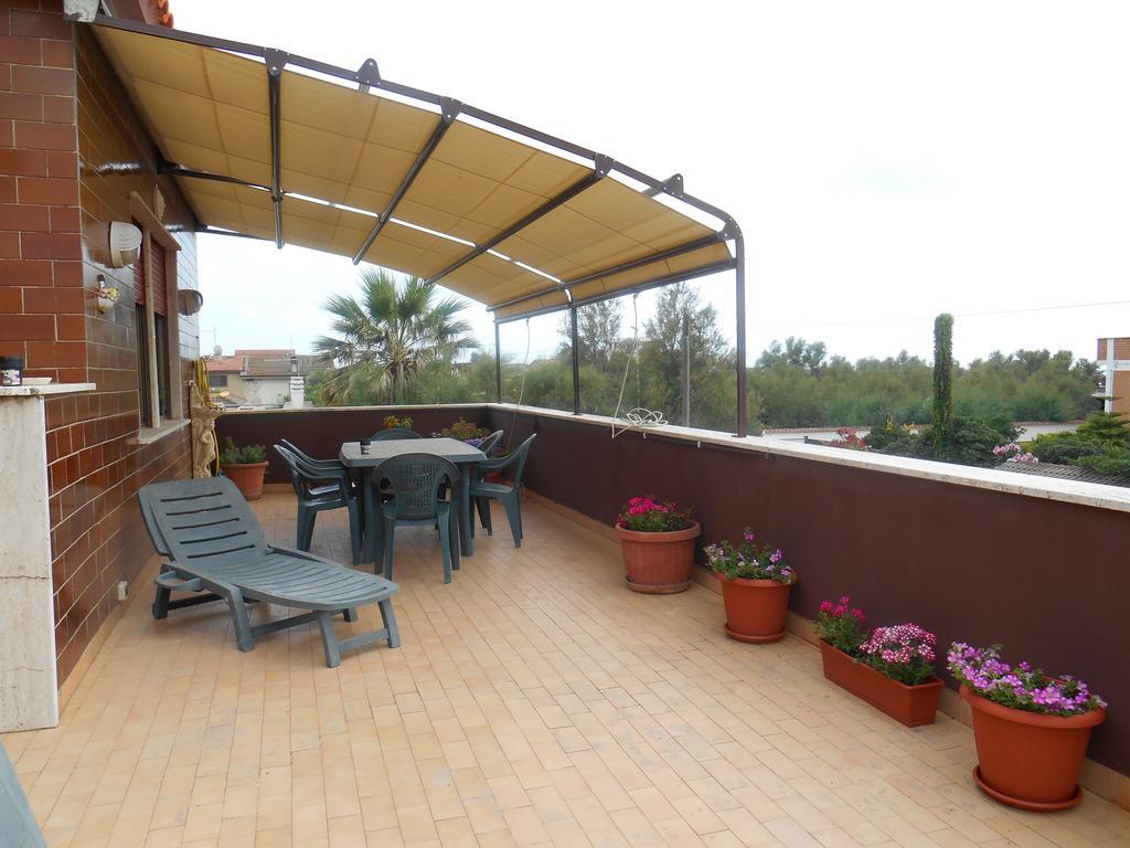 Bb Fly And Beach Fiumicino Exterior photo